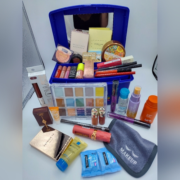 Lux Beauty Bundle Patrick Ta Charlotte Tilbury NARS Jo + Prada Mini TONIGHT ONLY - Picture 3 of 11